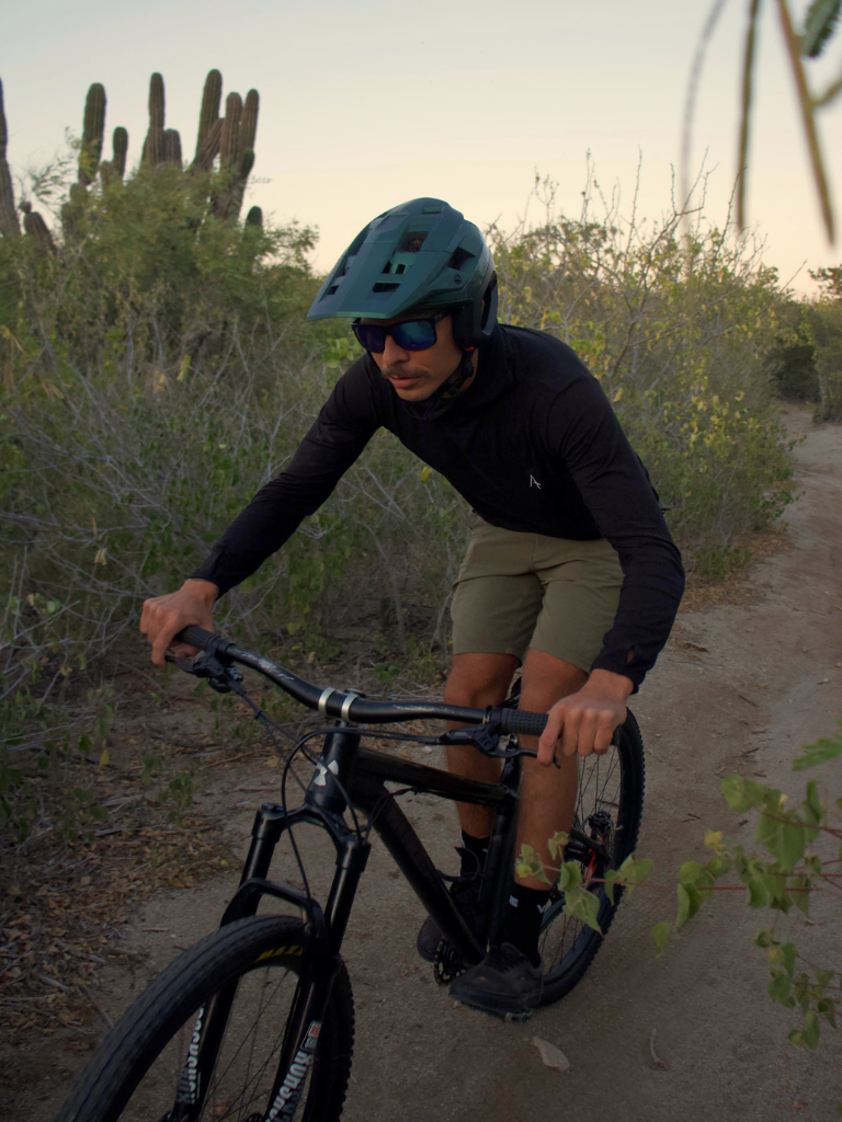 Bamboo Active Hoodie | Negro